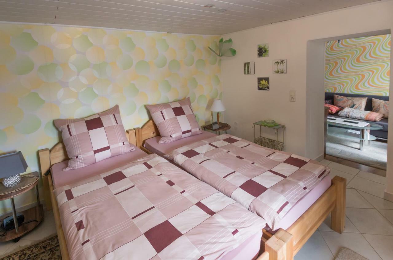 Ferienwohnung Buettner Solms-Oberbiel Exterior foto